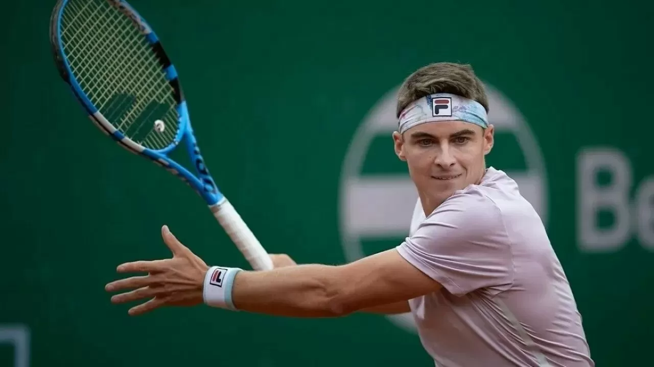 Скатов сыграет в финале Dafa News Bengaluru Open