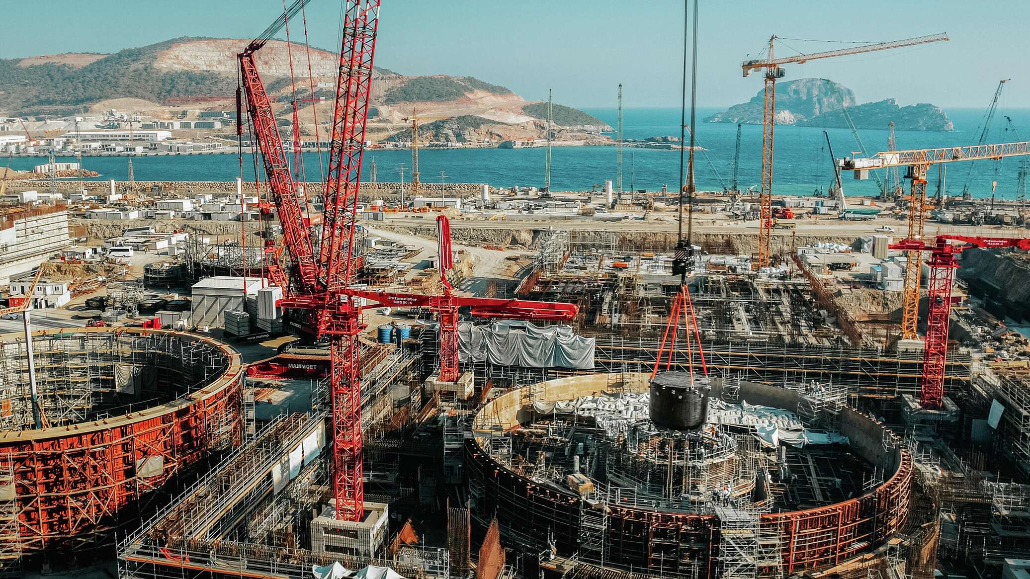 Түркия бұрын-соңды болмаған тәуекелге бел буды