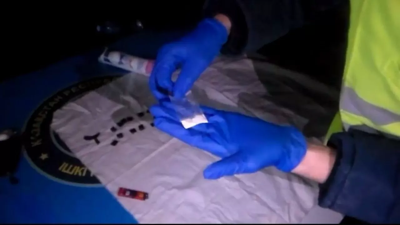 В Алматы изъяли запрещенные вещества у иностранца 