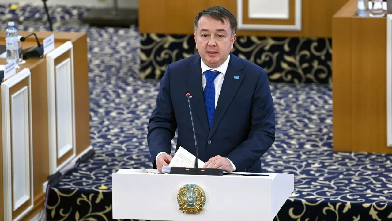  Президент туыстарының мемлекеттік қызмет атқаруына тыйым сақталатын болды