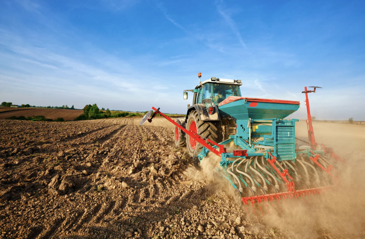 Егіс жұмыстарын ерте қаржыландыруға 1600-ге жуық ауыл еңбеккері қол жеткізді