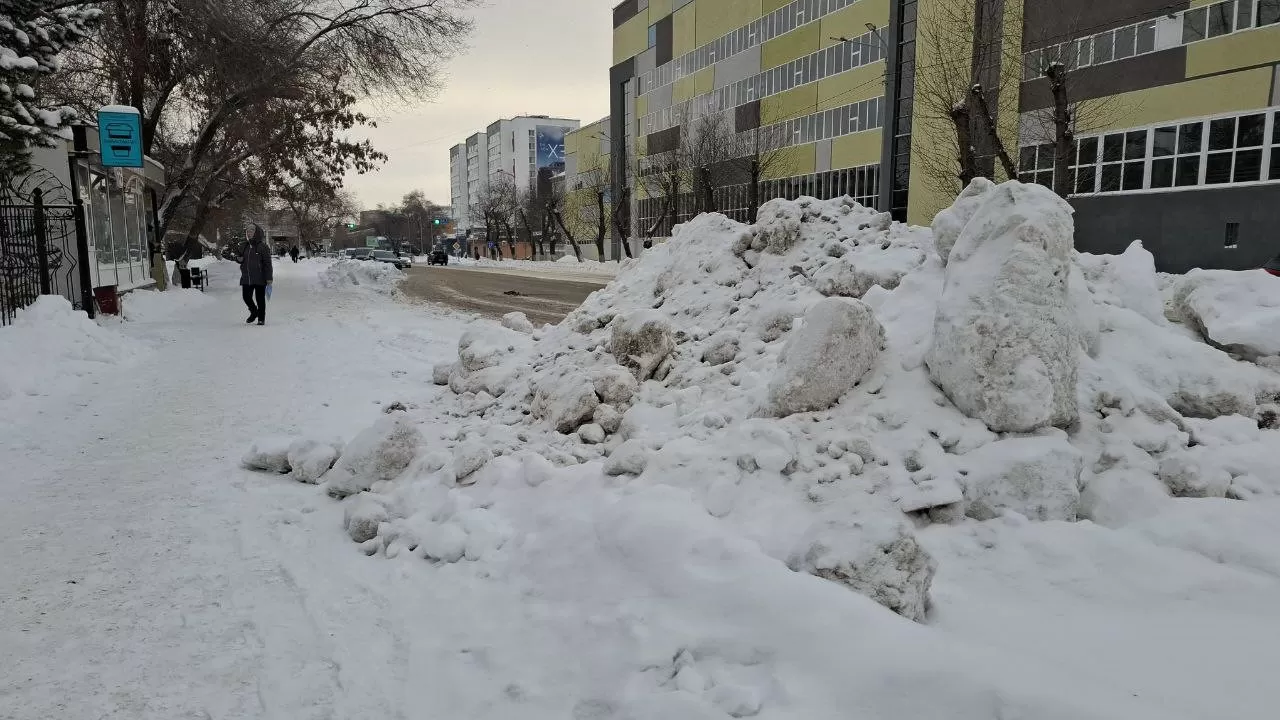 Снежный коллапс устроили в Костанае подрядчики