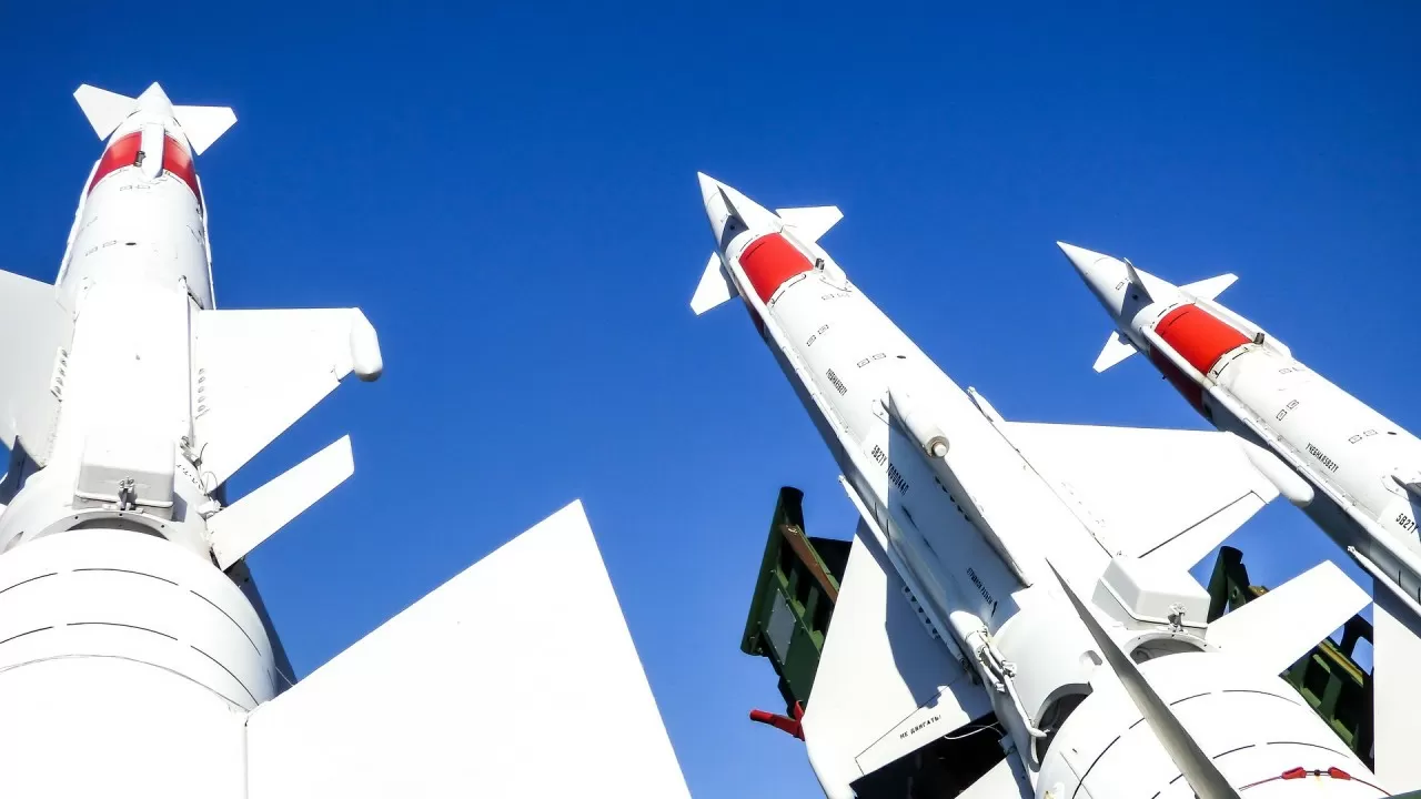 Япония зафиксировала пуски ракет из КНДР 