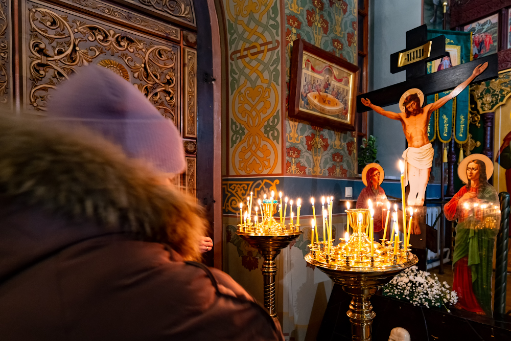 Под контролем экстренных служб: как проходят крещенские купания в Алматы