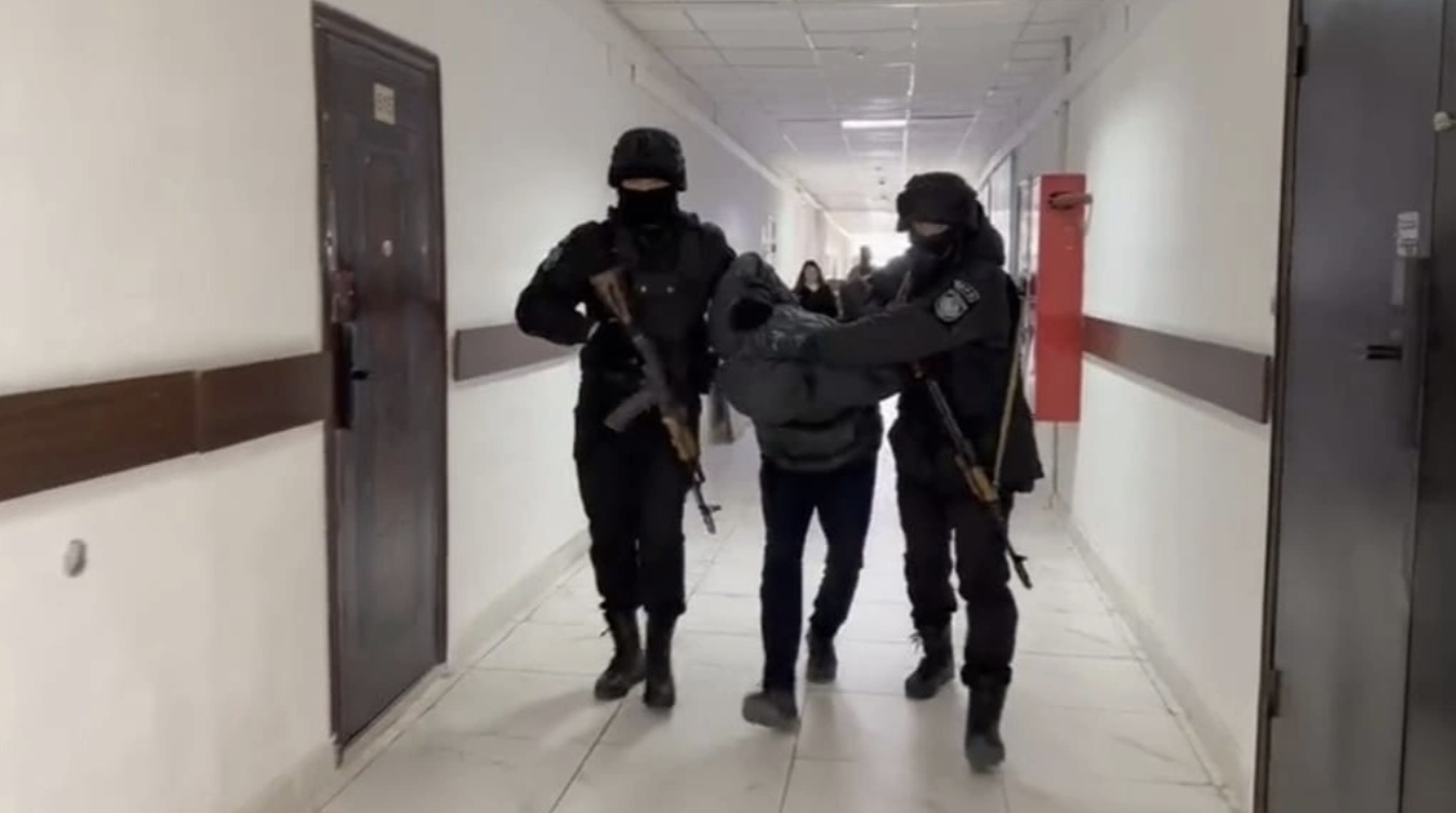 &laquo;Жолға таласқан&raquo;: Шымкентте адам өліміне әкелген төбелес бойынша 4 күдікті ұсталды