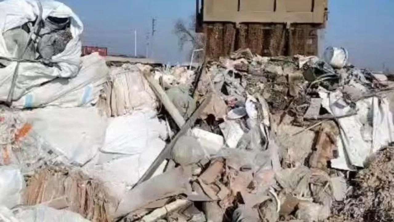 Алатау қаласында заңсыз қалдық төгуге қарсы қатаң шаралар қабылданды