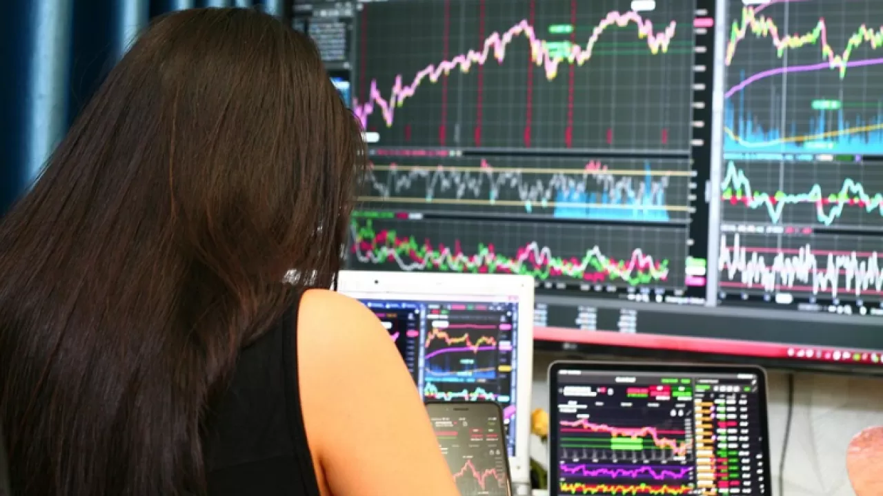 Инвестбум в Казахстане: брокерские счета бьют рекорд 