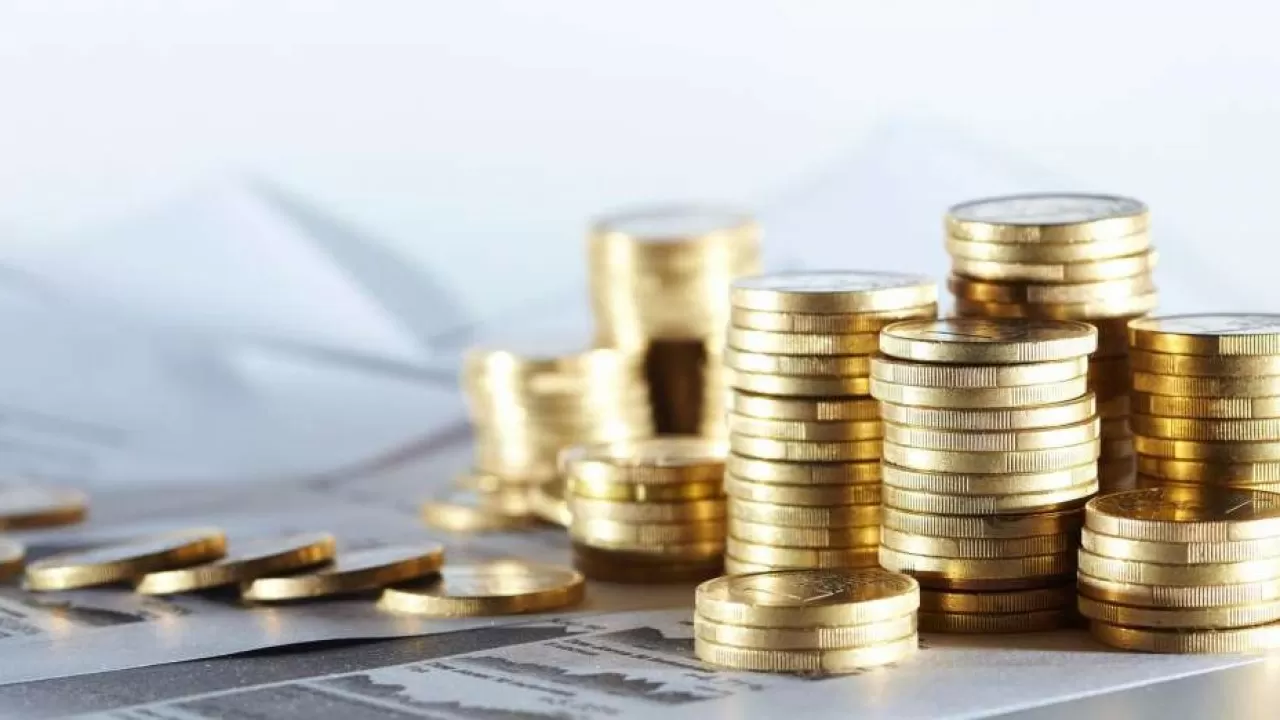 Налоговая реформа: часть казахстанцев ждет рост "чистой" зарплаты