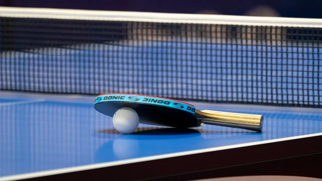 Два казахстанца удачно стартовали в одиночках зарубежных "Челленджеров"  