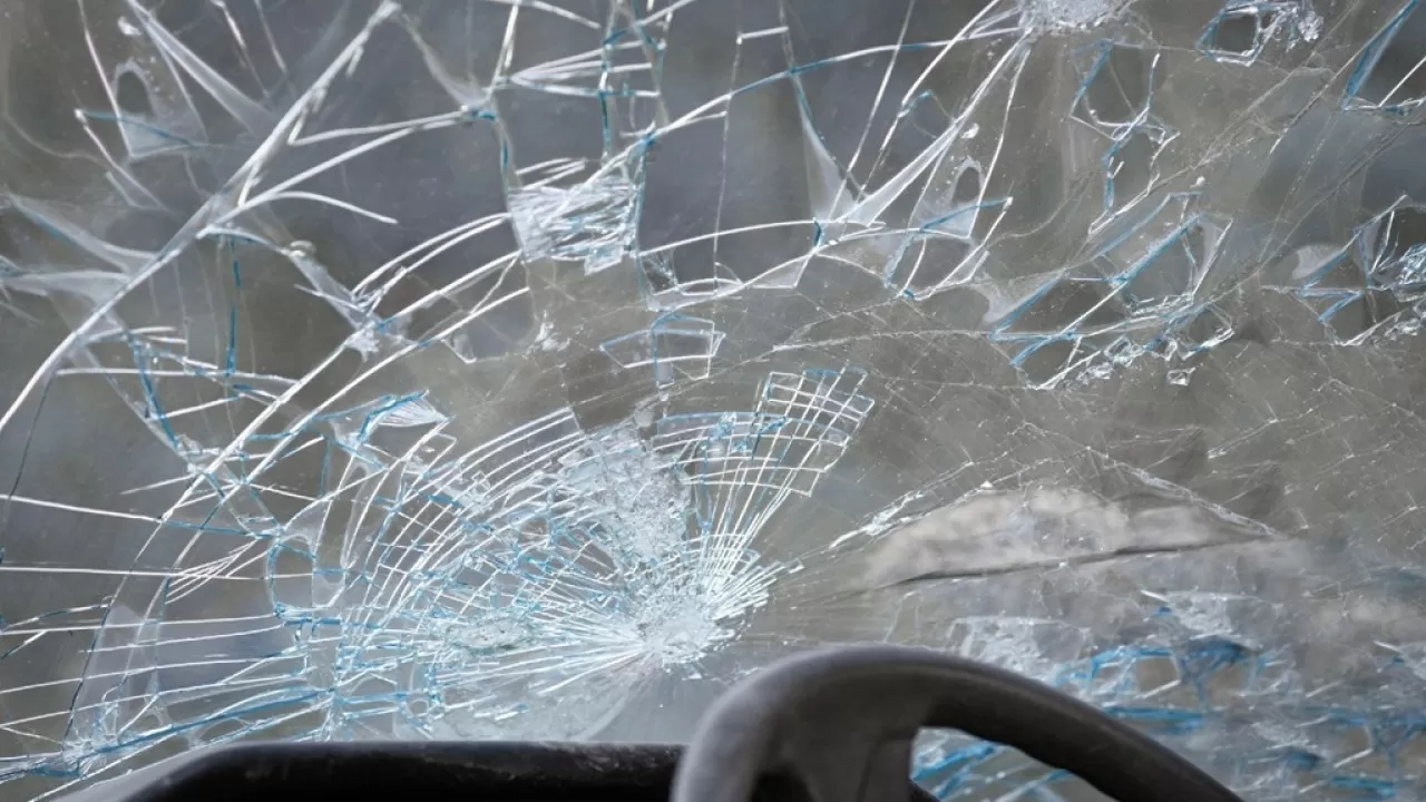 Автобус с 50 пассажирами слетел с дороги в Казахстане 