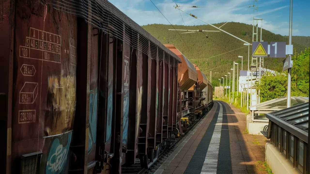 Филиал РЖД оштрафовали за монопольные цены в Казахстане 