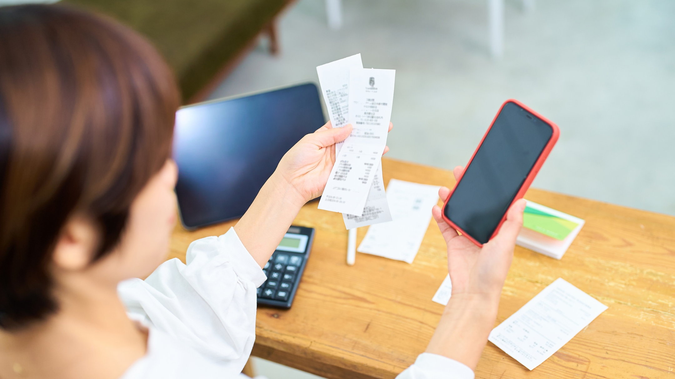 Жетісуда 3 жасөспірім жасанды интеллект көмегімен жалған түбіртек жасап, сатушыларды алдаған