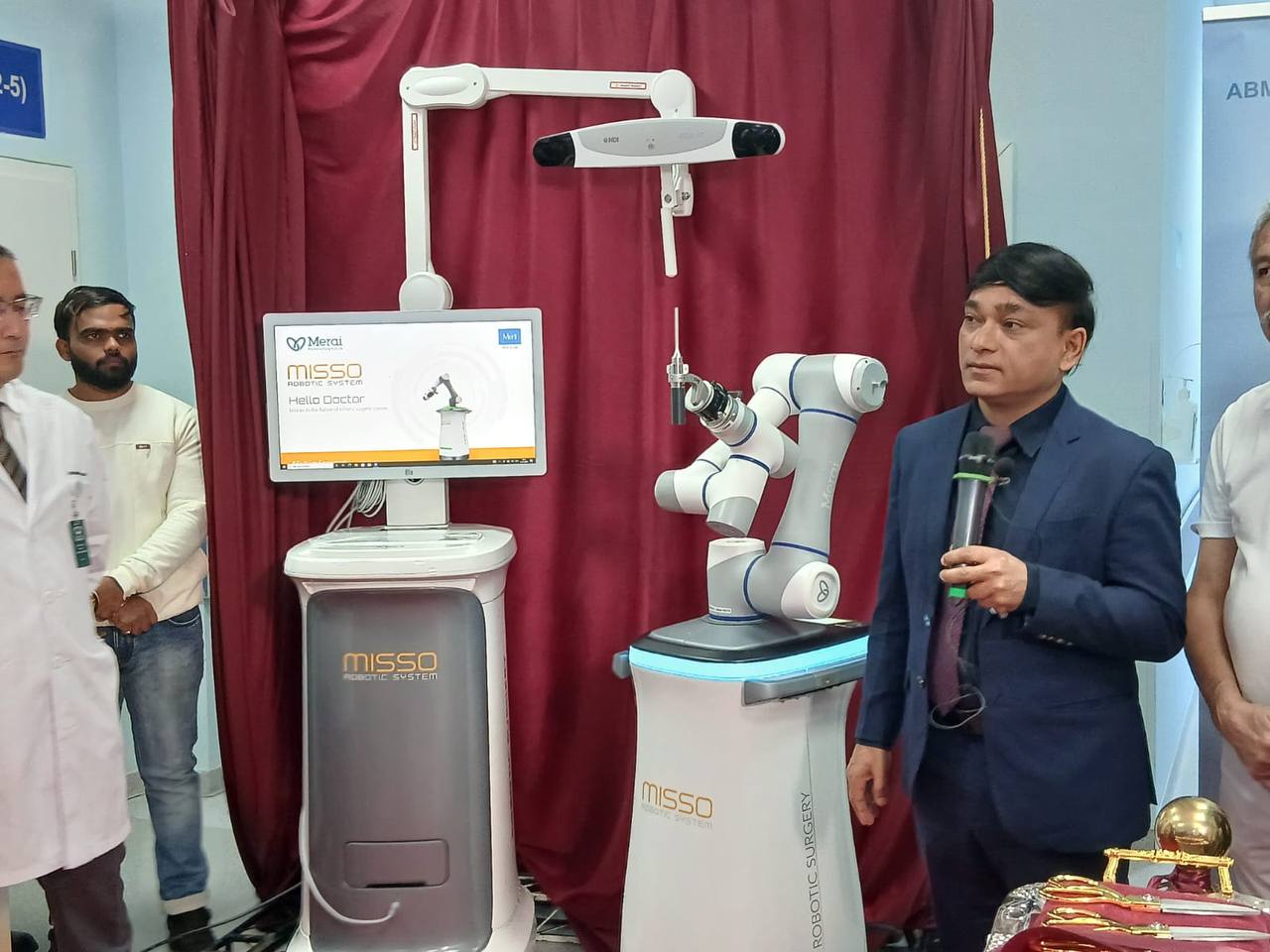 Елімізде травматология мен ортопедияға арналған MISSO роботтандырылған жүйесі енгізілді