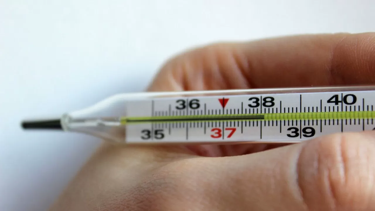 Чем опасен разбитый градусник: вся правда о ртути 