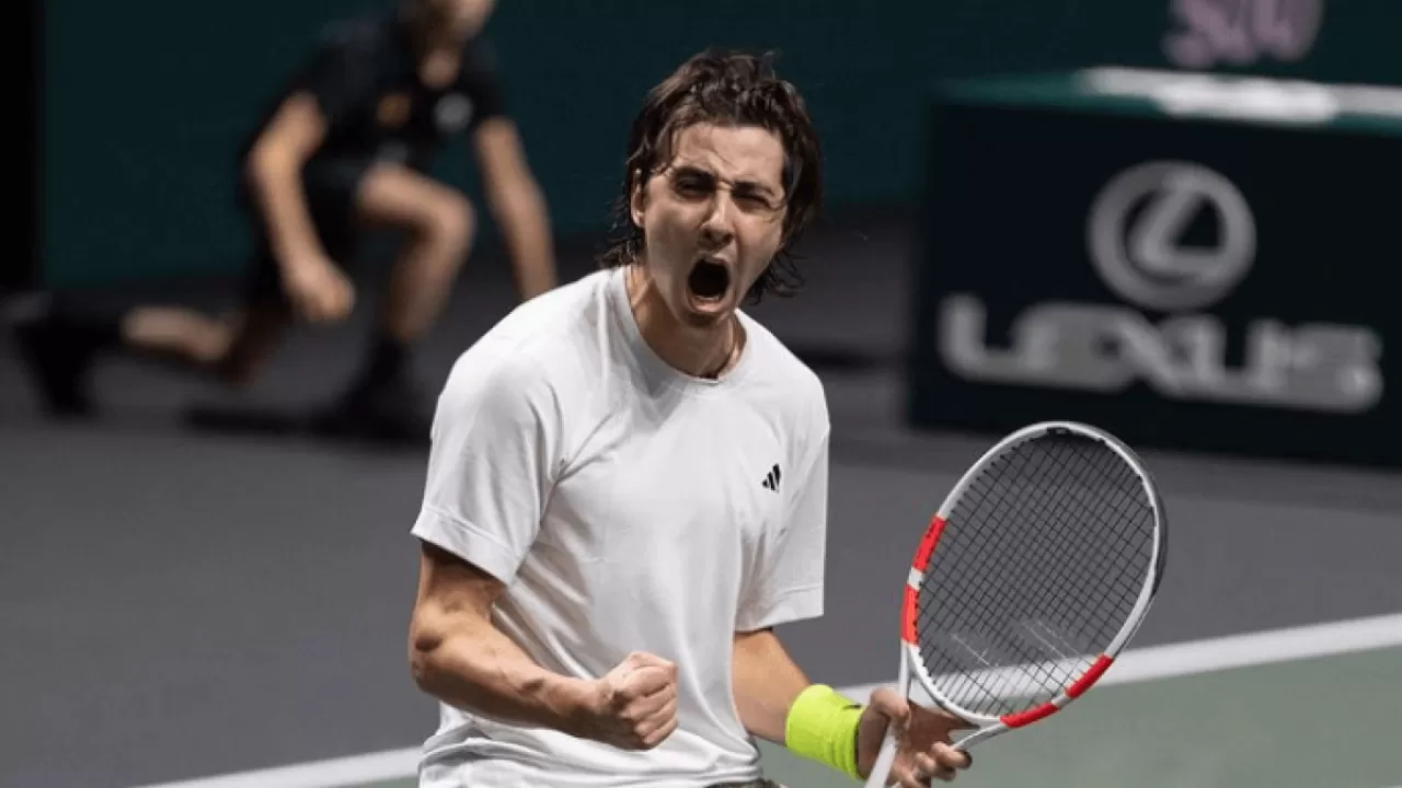 Шевченко третьим из казахстанцев прошел старт Australian Open 2026 