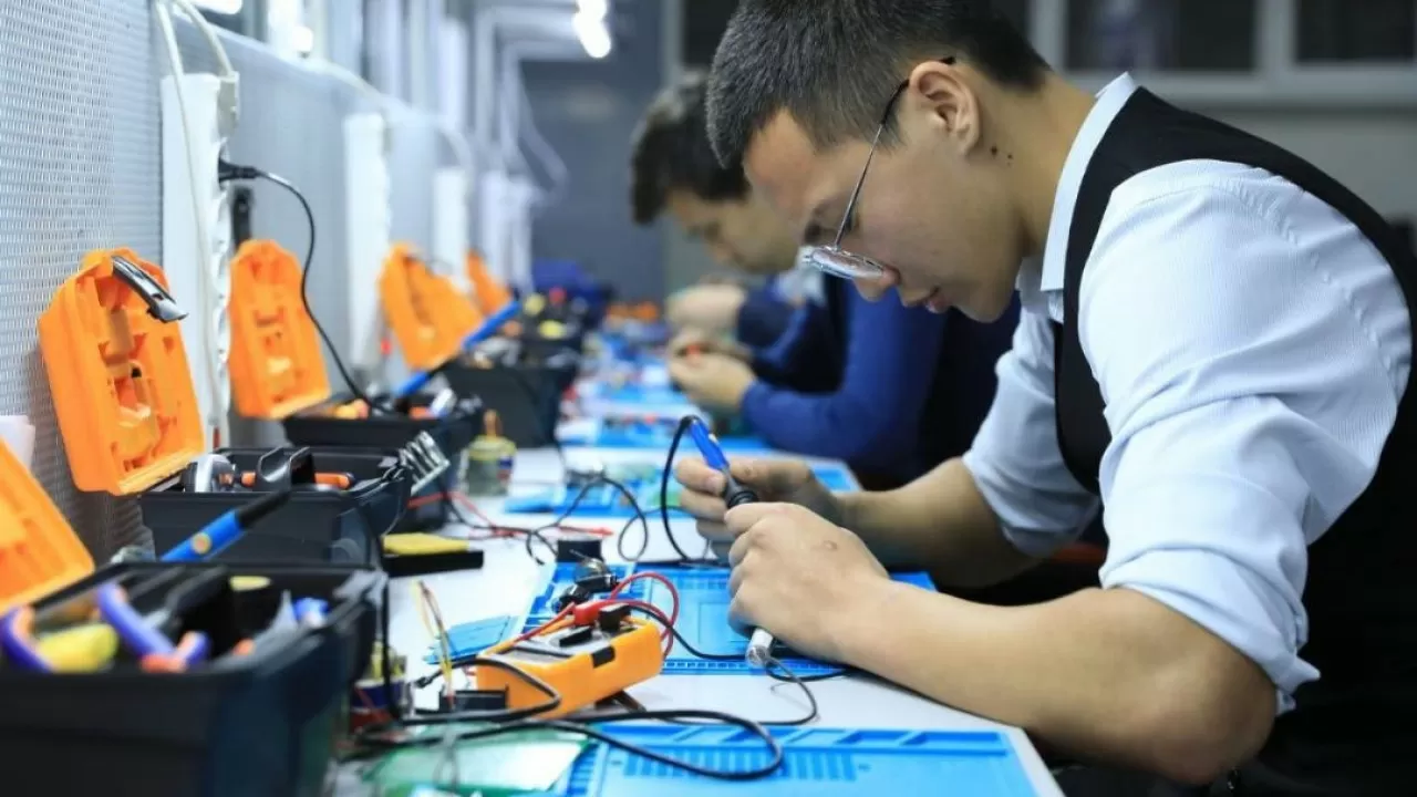 Алматы вкладывает миллиарды в колледжи: 86 тыс. студентов учатся бесплатно