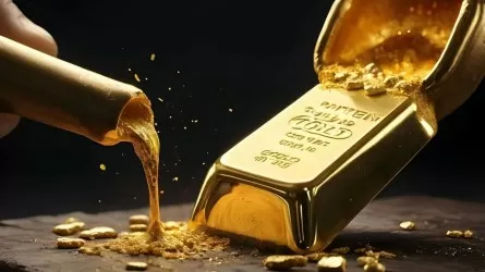 Золото приближается к отметке в 5600 долларов 