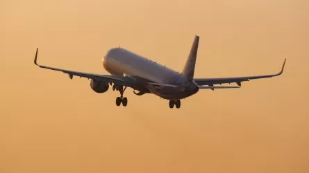 Авиаперевозки по всему миру лихорадит из-за проблем с американскими двигателями 