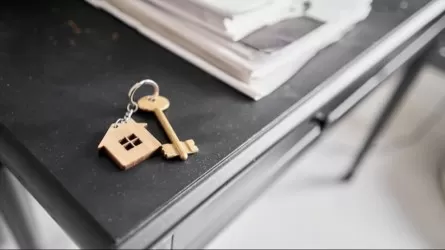 Бывших заключенных в Казахстане обеспечивают жильем и работой 