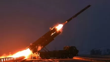  Северная Корея запустила ракеты перед визитом южнокорейского лидера в Китай