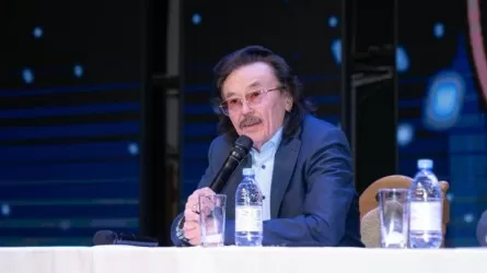 Абай облысындағы мемлекеттік филармонияны күйші Секен Тұрысбеков басқаратын болды