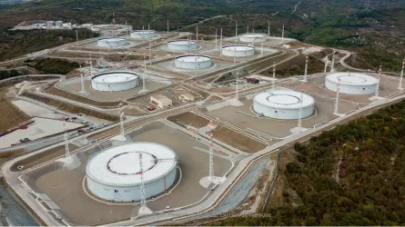 Казахстан продолжает стабильный экспорт нефти через КТК 