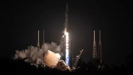 Орбитальный старт 2026 года: SpaceX вывела в космос первую партию спутников Starlink