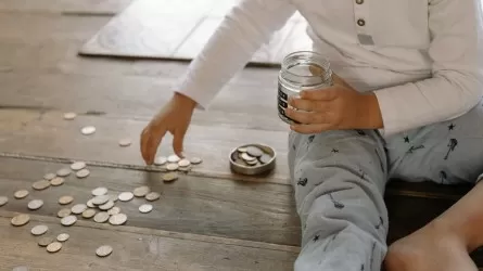 Расчетливый бобр, хомяк-должник и белки-коллекторы: новый мульт от ЦБ РФ 