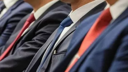 Коррупционеры не смогут баллотироваться в депутаты и на другие выборные должности 