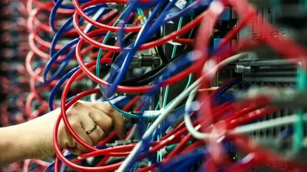 ФСБ получит право массово отключать интернет россиянам 