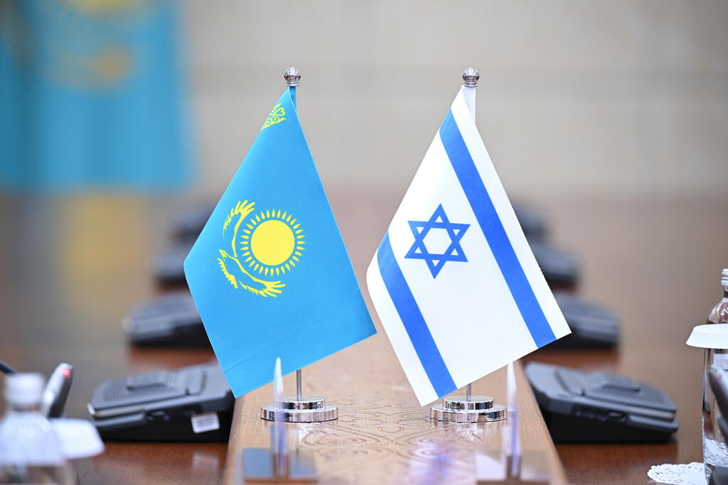 Қазақстан мен Израиль визасыз режимге қатысты меморандумға қол қойды