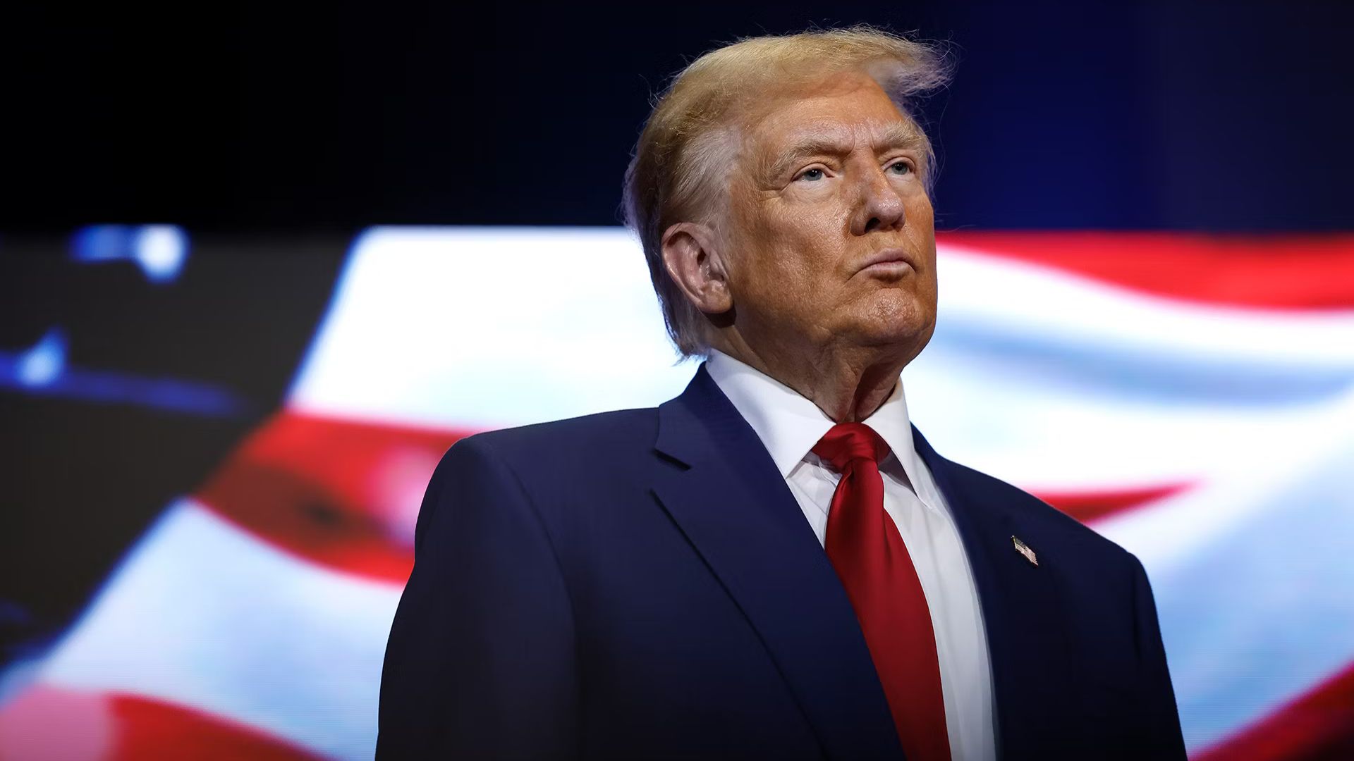 Дональд Трамп әлемде мұнайы жөнінен №1 елді еркінен айырды