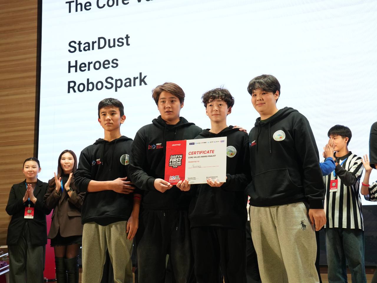 29 қазақстандық команда халықаралық роботтар чемпионатына жолдама алды