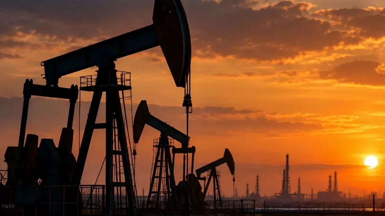 Мировые цены на нефть перешли к росту 