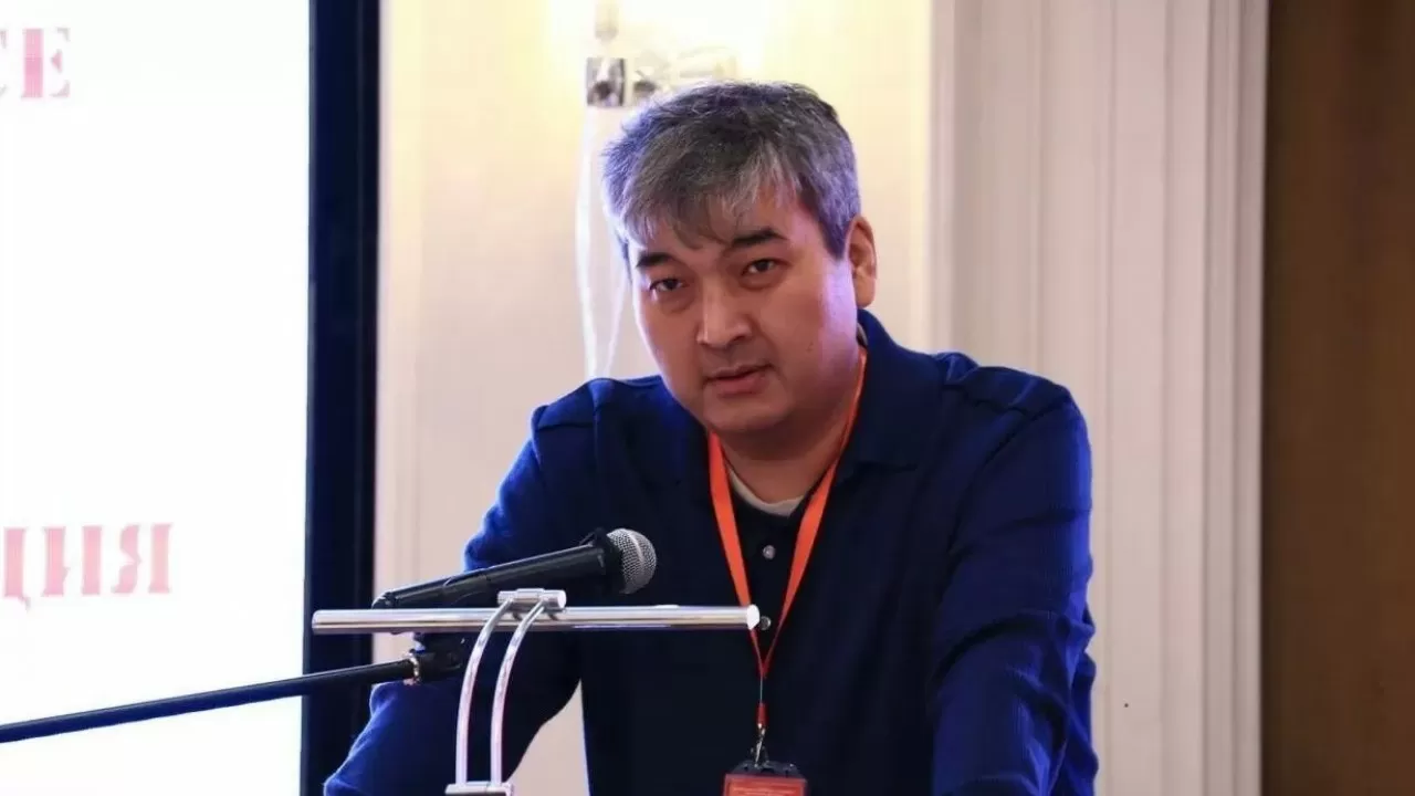 Ашимбаев связал назначение Савельевой с необходимостью навести порядок в ведомстве