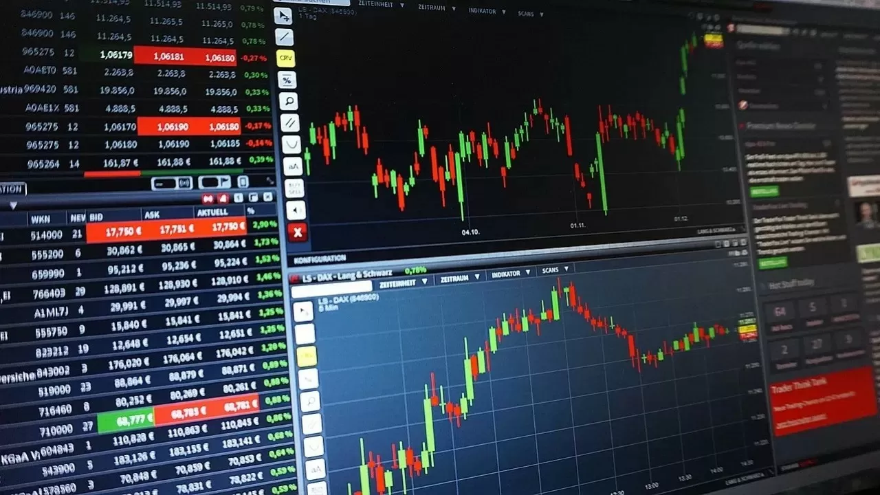 Азиатские биржи обвалились на фоне сомнений в буме ИИ 