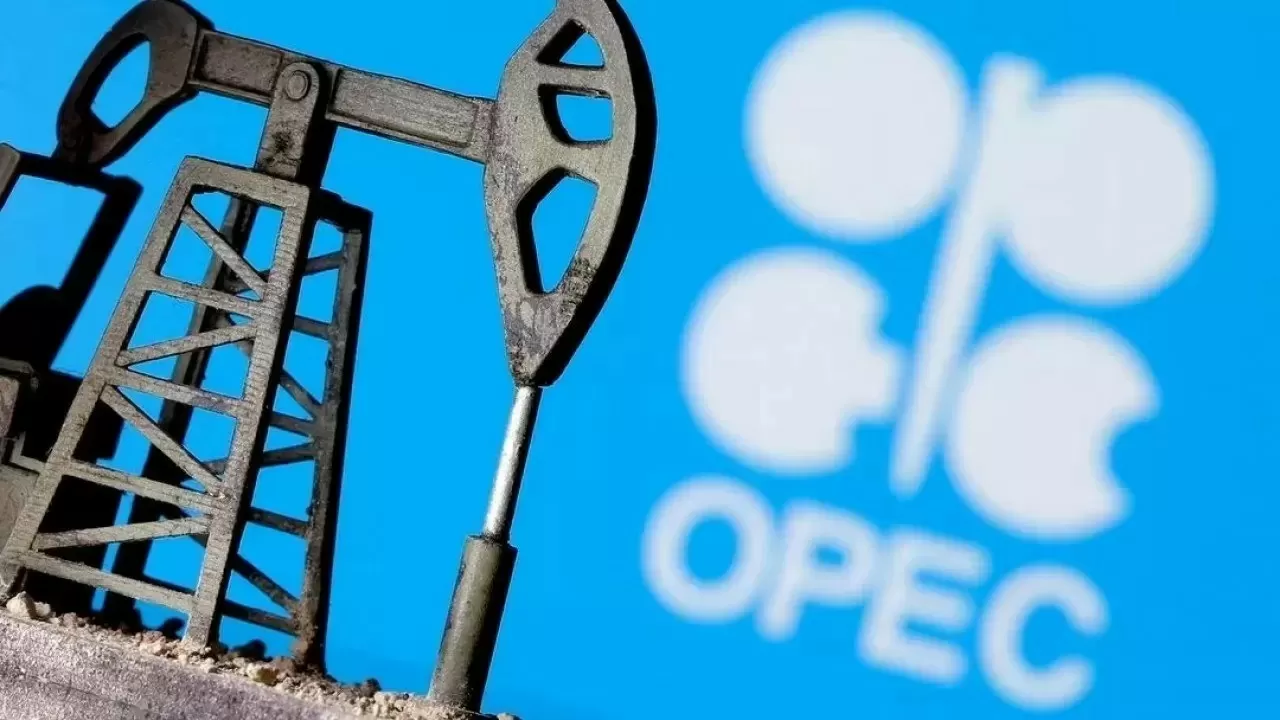 Нефтяной альянс берет паузу: семерка стран ОПЕК+ сохранит квоты на добычу в ноябре