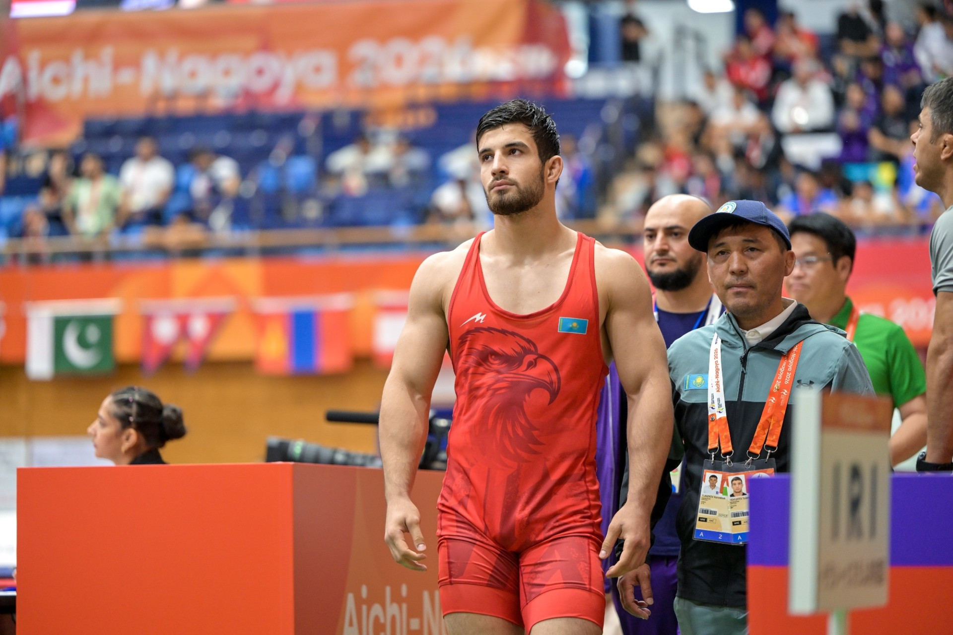 Балуан Ислам Евлоев Астанадағы әлем чемпионатын жеңіспен бастады