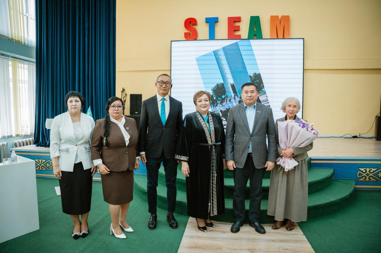 Оралда алғаш рет оқушылар қытай тілін тегін үйренеді