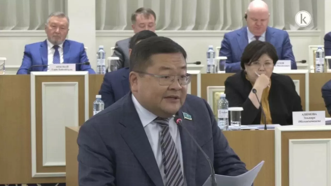 Айдос Сарым прокомментировал возможное  повышение налога для богатых  