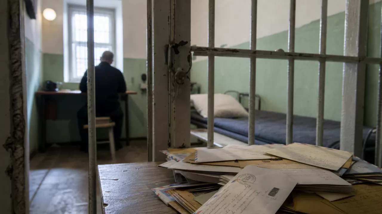 Убийца 11 человек отсудил компенсацию за письма 