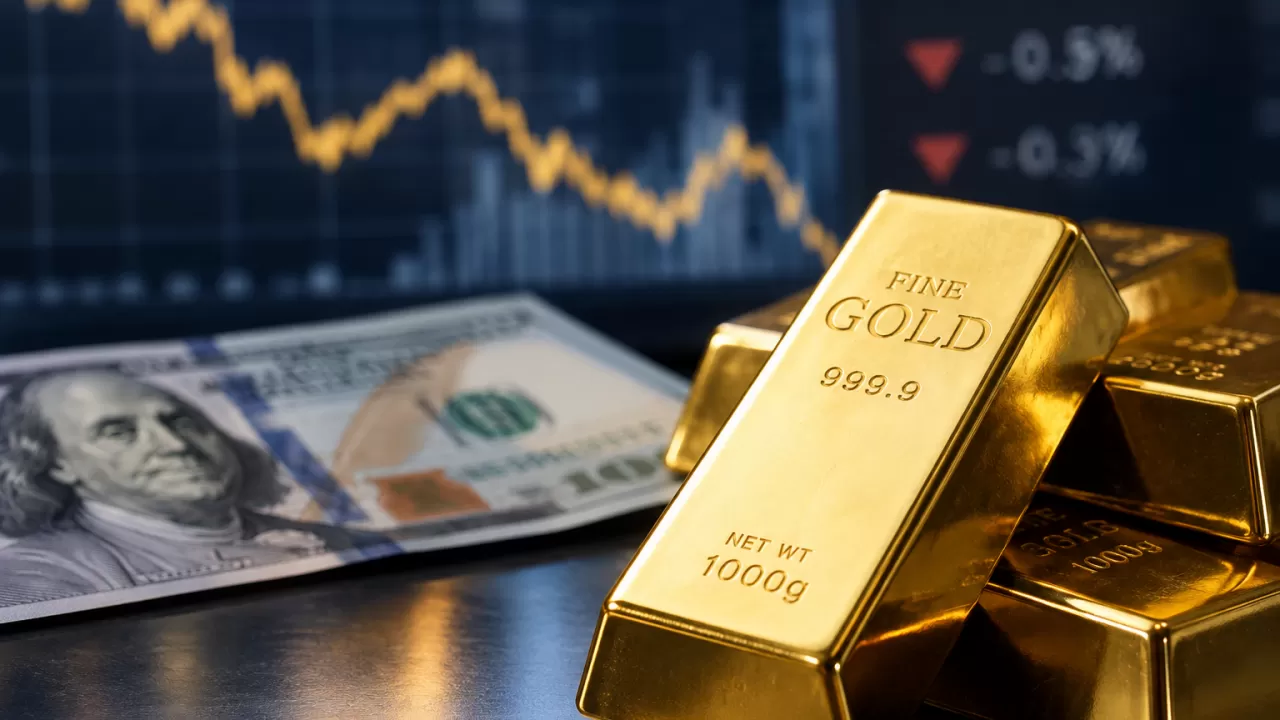 Золото прибавило почти 1% после недавнего падения 