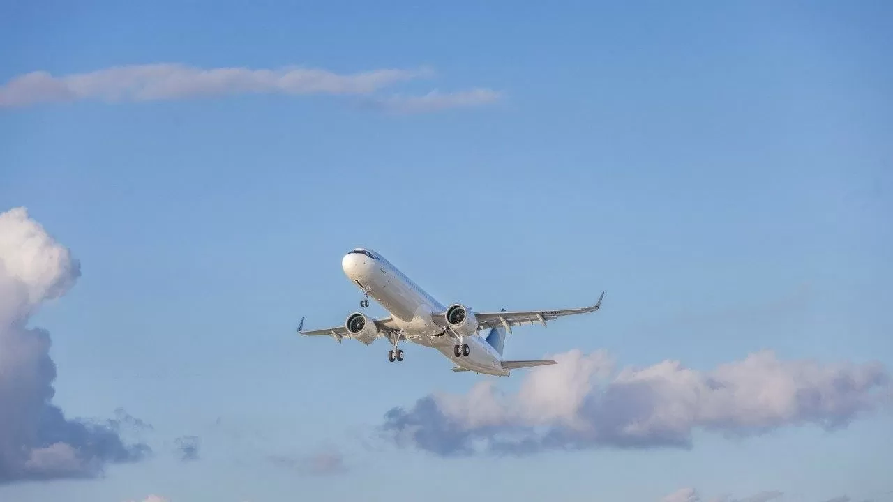 Флот Air Astana пополнился новым бортом: куда совершит первый рейс рекордный лайнер