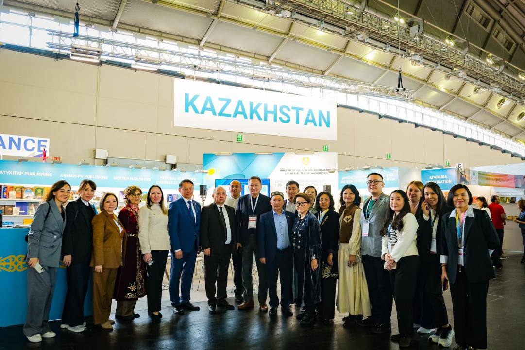 Қазақстан Франкфурт кітап жәрмеңкесінде 300-ге жуық кітап ұсынды