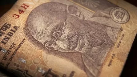 Защита рупии обошлась Индии в рекордные 80 млрд долларов
