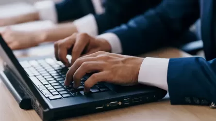 Работодатели разместили на Enbek.kz на 11,9% предложений больше