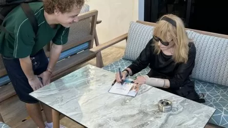 Алла Пугачева получила травму руки: что с ней сейчас 