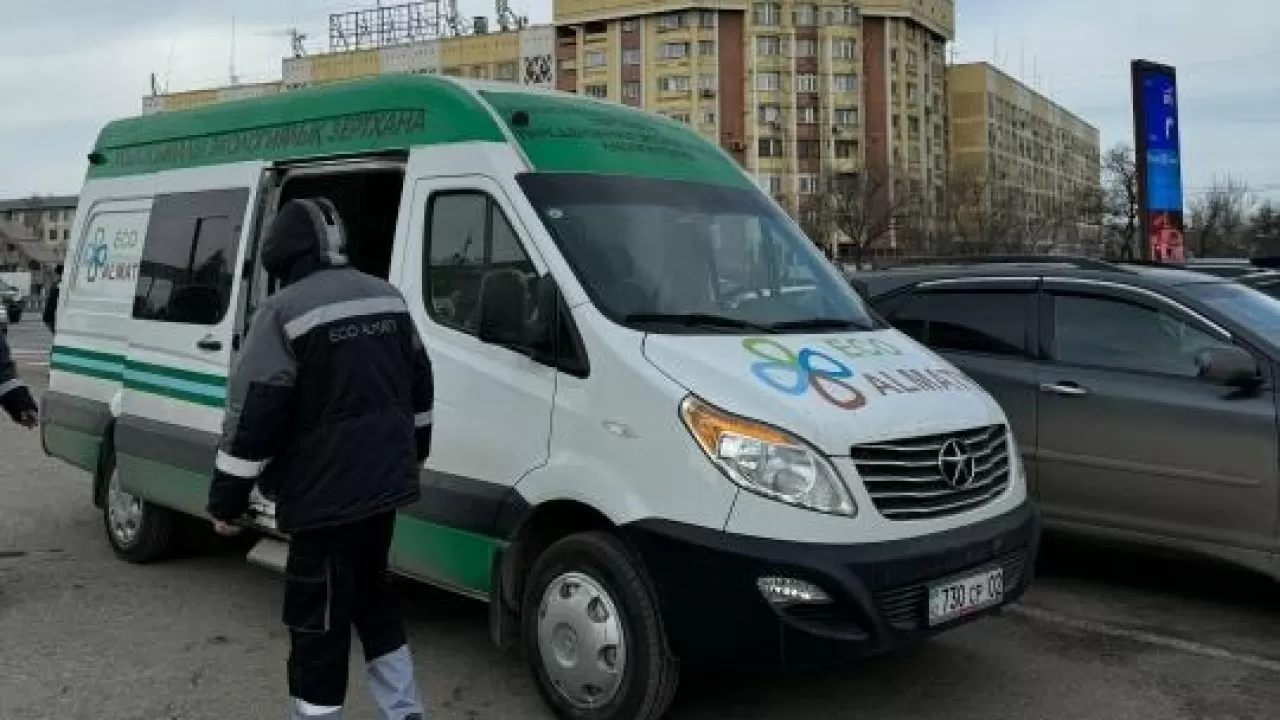 В Алматы каждый второй автомобиль не прошел экопроверку 
