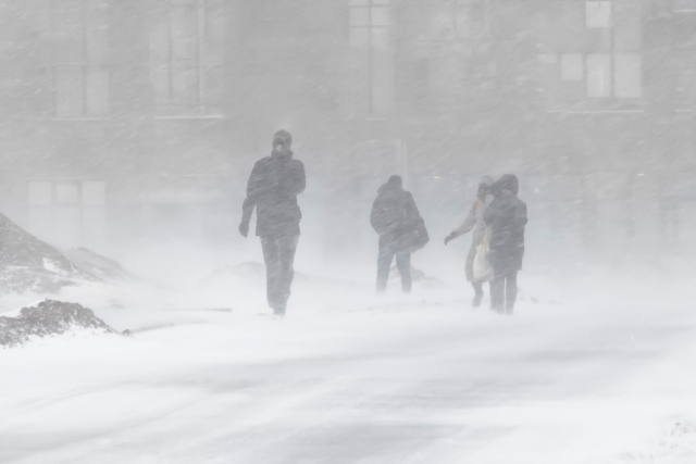 "Оңтүстікте – көктайғақ, солтүстікте – боран": Ауа райына байланысты бірнеше өңірде ескерту жасалды