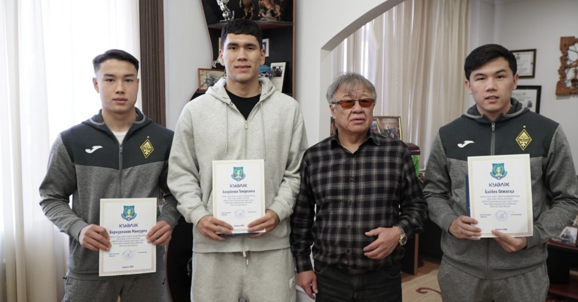 Танымал қақпашы Темірлан Анарбеков студент атанды